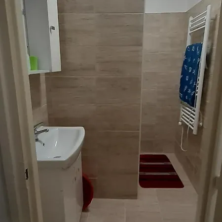 Appartamento Lotusz *